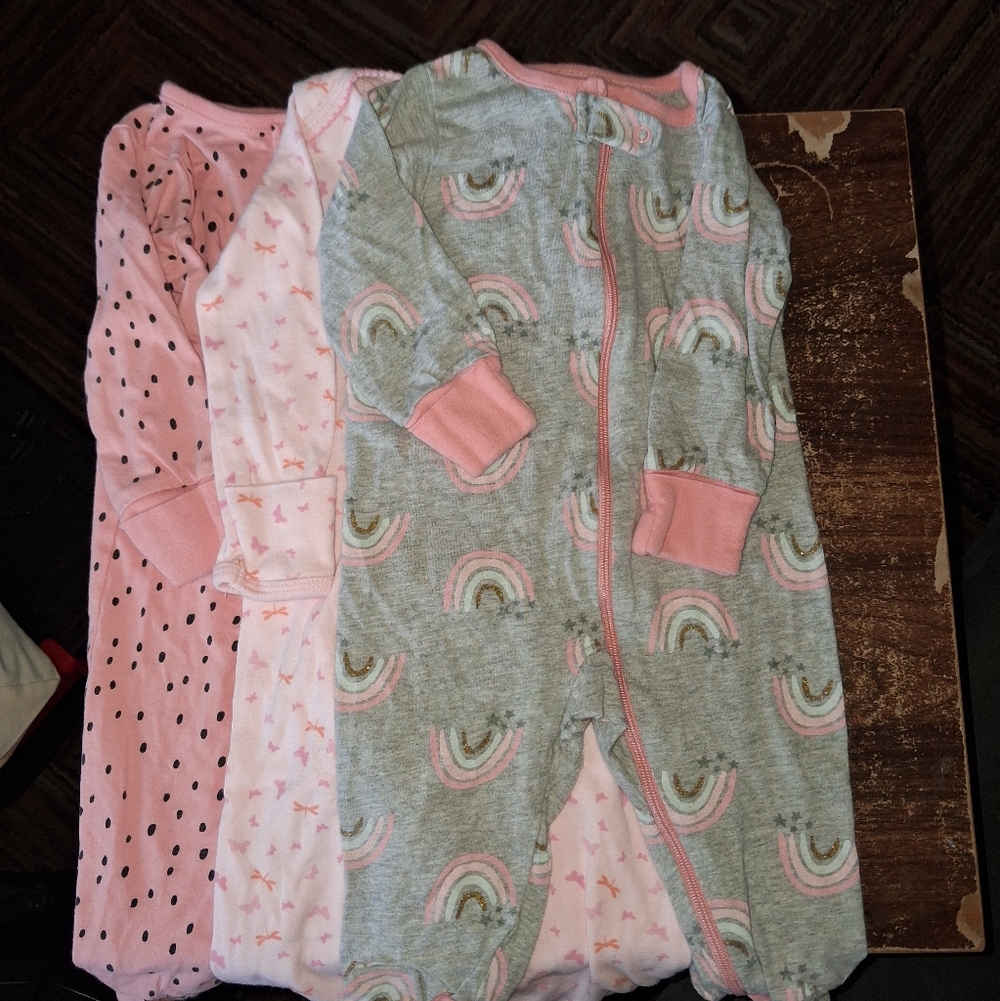 6 Pieces Of Baby Girl Clothes - Picture 3 of 5